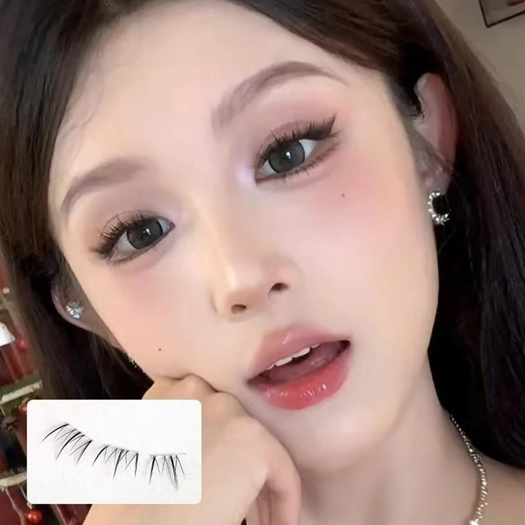 The BloomLash Natural Lower Lash Cluster Set