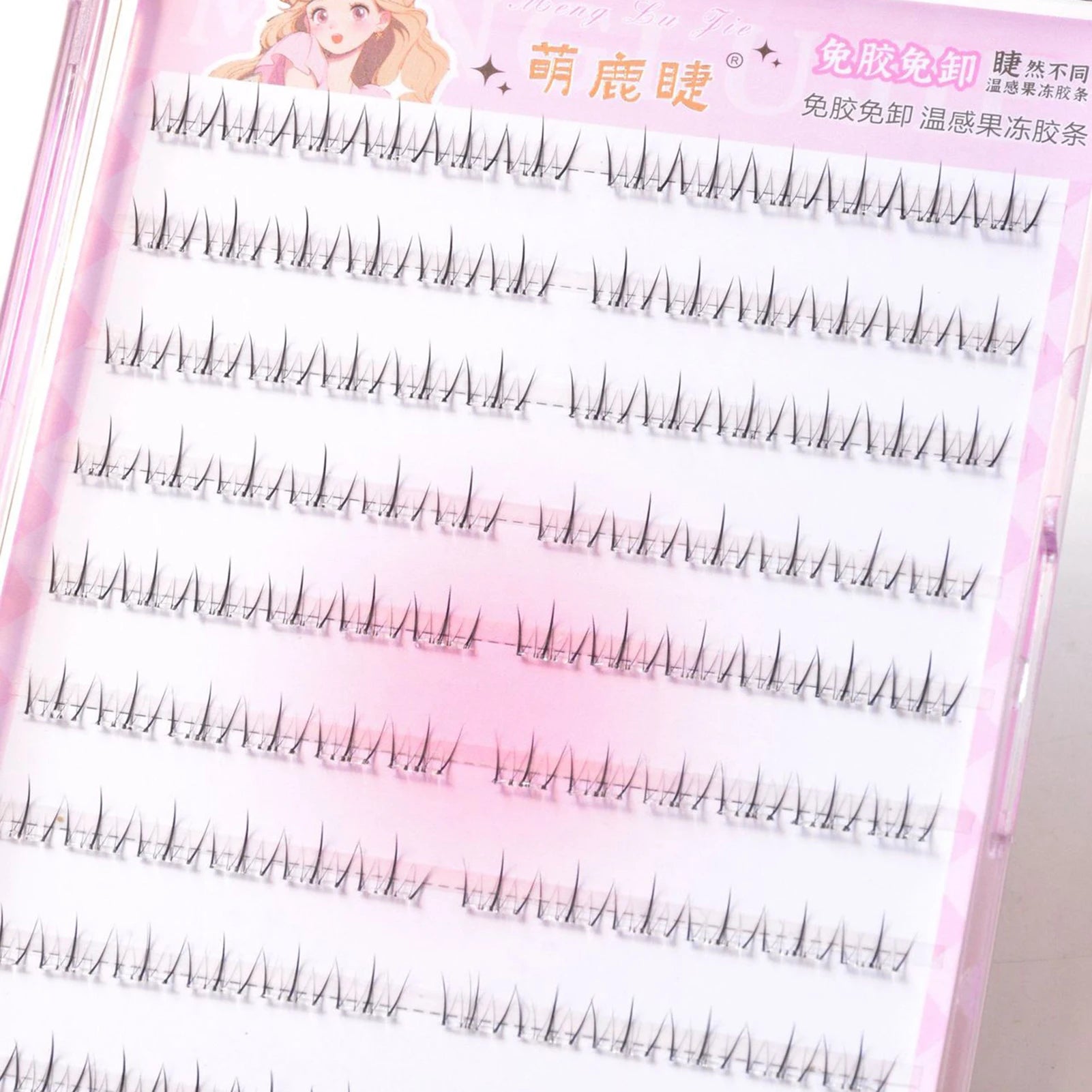 The BloomLash Natural Lower Lash Cluster Set